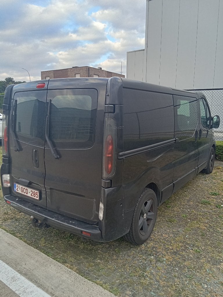 Opel Vivaro, Auto's, Bestelwagens en Lichte vracht, Particulier, Te koop, Lederen bekleding, Opel