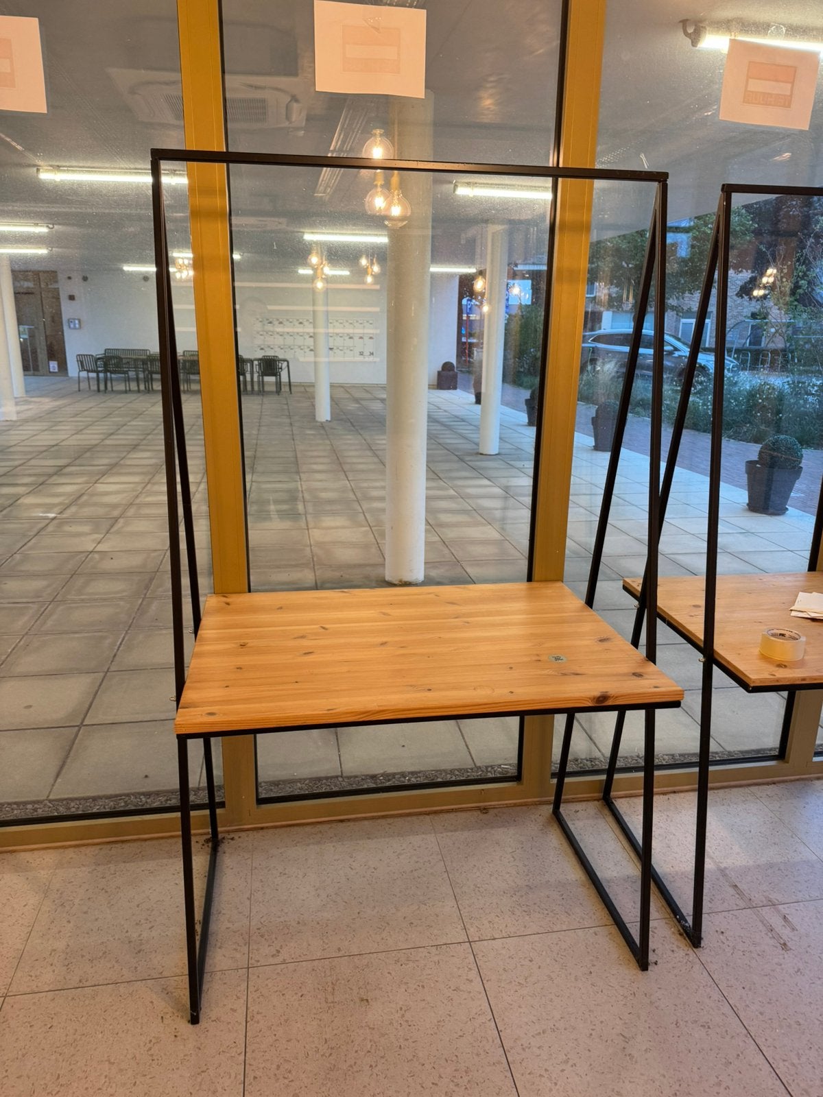 Tables, Maison & Meubles, Enlèvement, Comme neuf