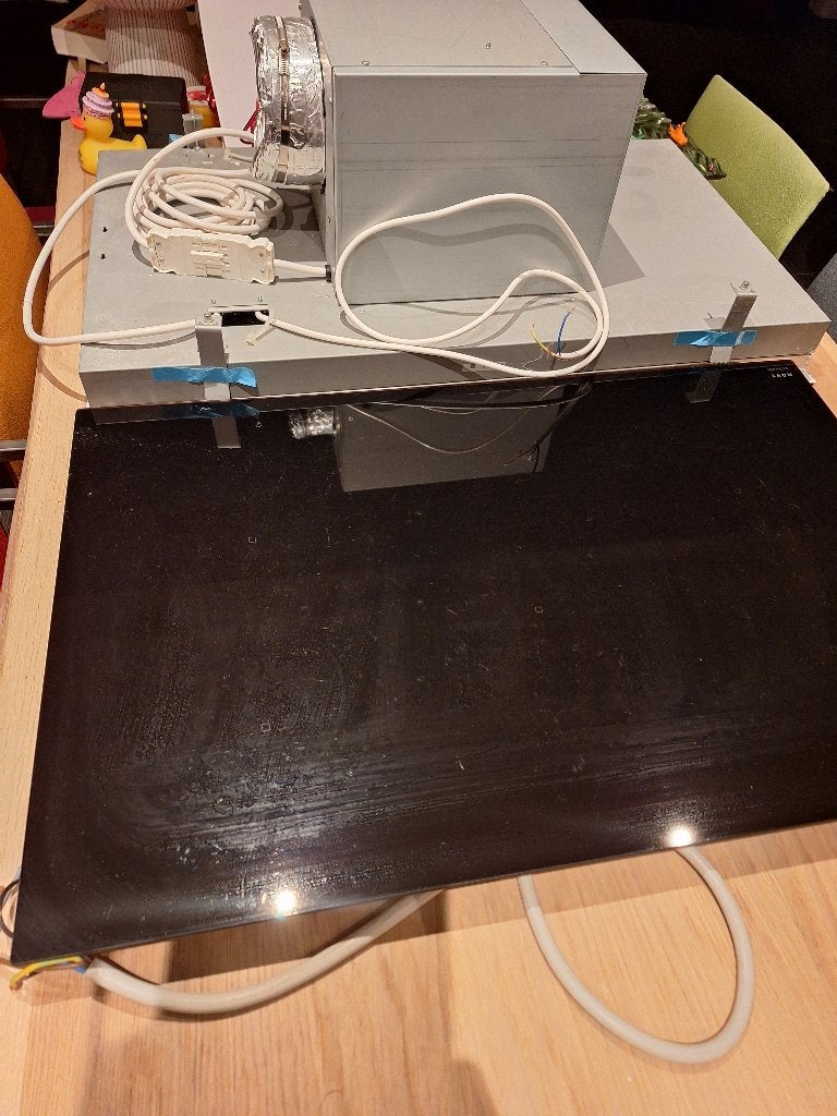 Novy kookplaat met afzuigsysteem, Elektronische apparatuur, Kookplaten, Ophalen, Zo goed als nieuw, Inbouw, Inductie