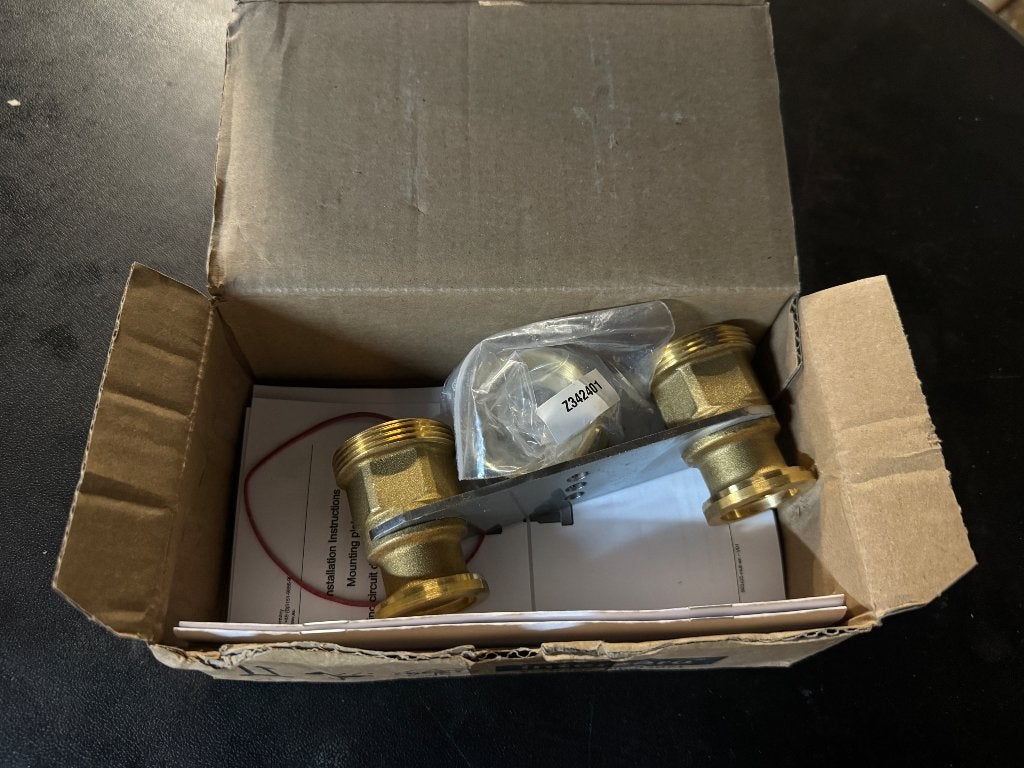 Viessmann DN25 Mounting Plate – 7194869, Bricolage & Construction, Enlèvement ou Envoi, Neuf