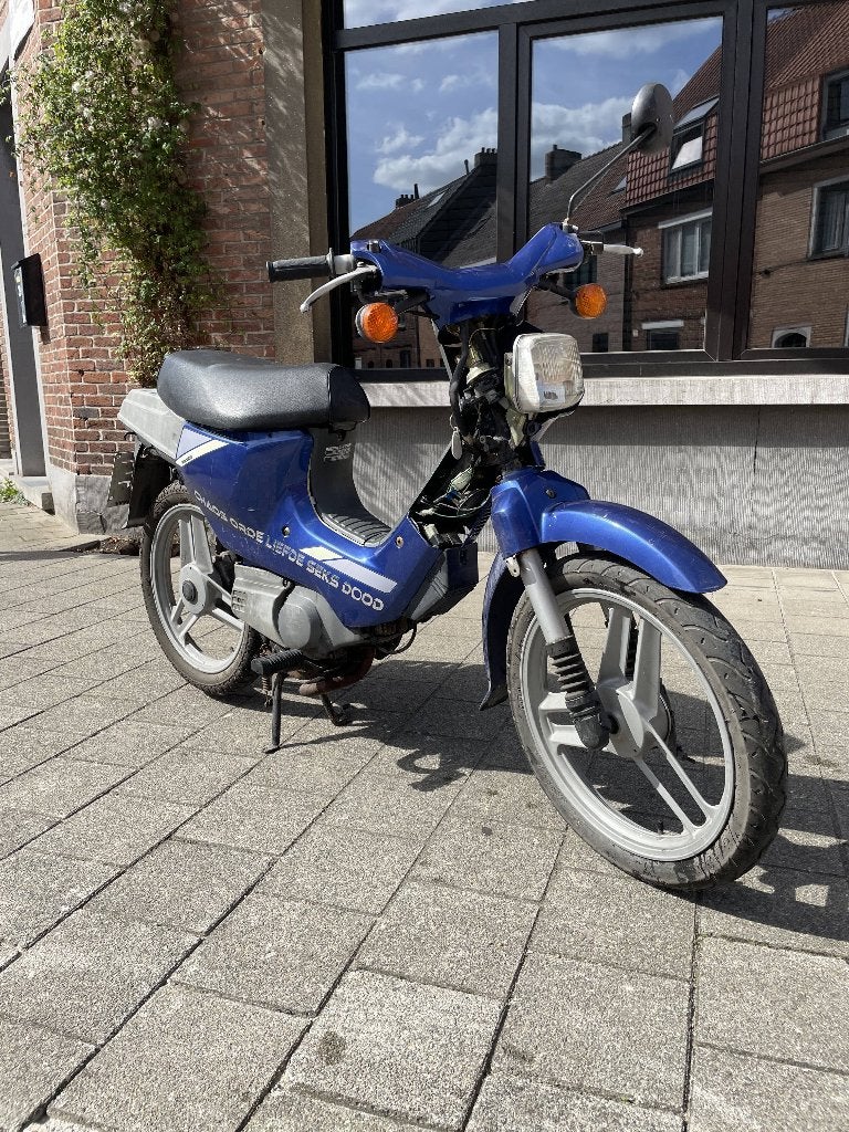 HONDA WALLAROO B KLASSE VOOR ONDERDELEN, Fietsen en Brommers, Ophalen, Gebruikt, Overige modellen, Klasse B (45 km/u)