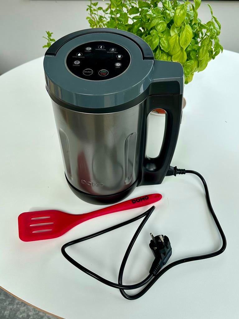 DOMO Soepmaker met sauteerfunctie - 2,2 L - 7 programma's, Ophalen of Verzenden, Zo goed als nieuw