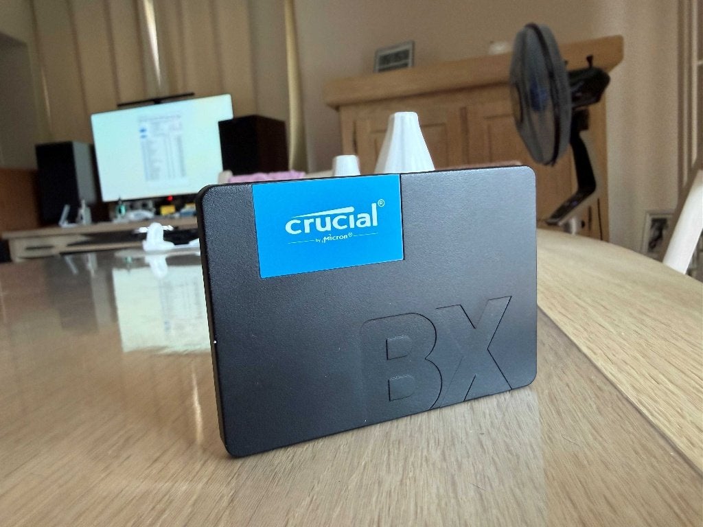 SSD Crucial SATA 2.5" 4 To, Informatique & Logiciels, Disques durs, Enlèvement ou Envoi, 4 To, Comme neuf, SSD