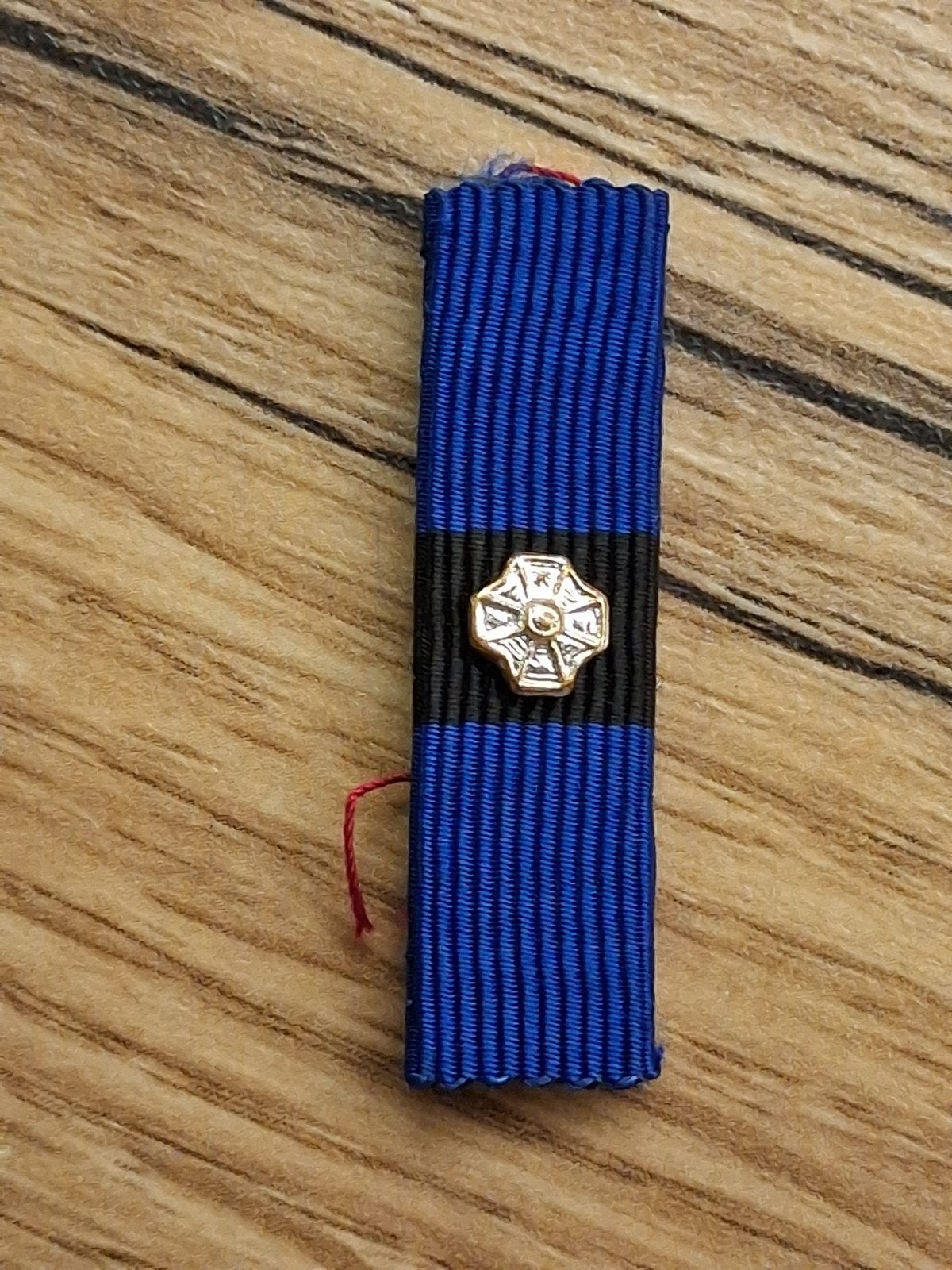 Slide Zilveren Medaille in de Orde van Leopold II,, Verzenden