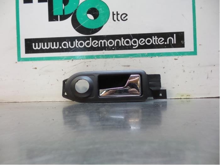 Portiergreep 2Deurs rechts van een Volkswagen Golf (Golf 97-, Gebruikt, -, Volkswagen, -