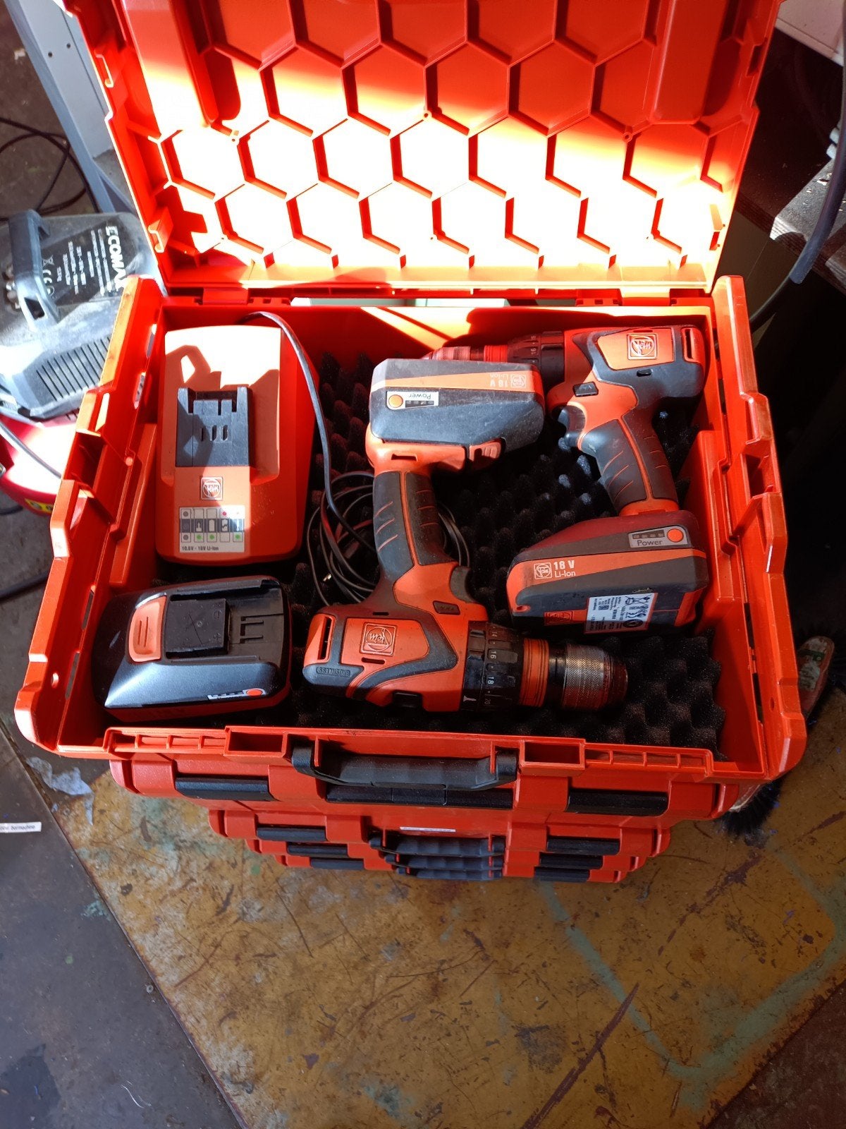 FEIN Accu boorschroefmachine EX DEMO TOESTELLEN 18 V, Doe-het-zelf en Bouw, Ophalen of Verzenden, Zo goed als nieuw, Boor- en Schroefmachine