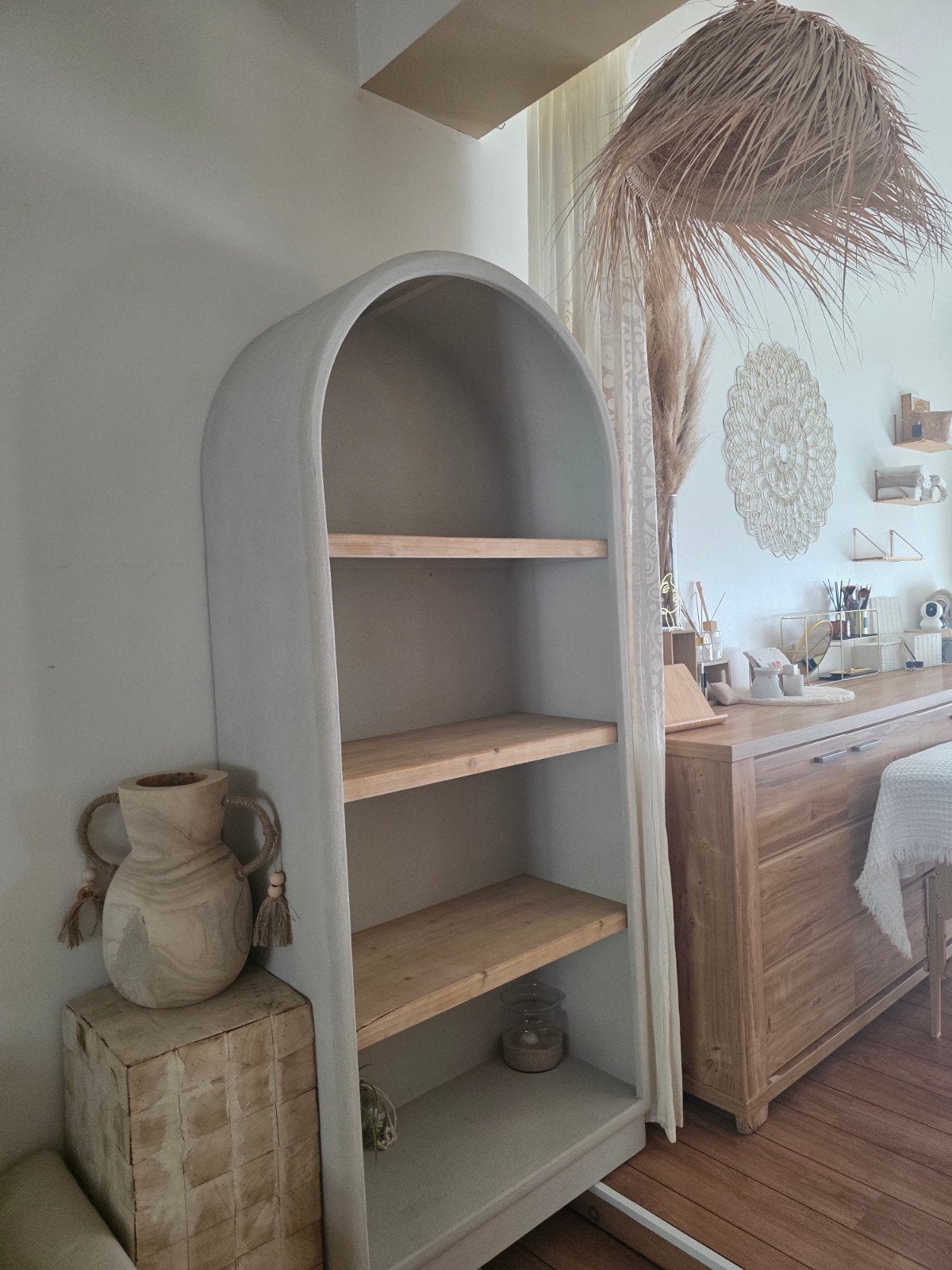 Grand meuble scandinave, Huis en Inrichting, Kasten | Boekenkasten, Ophalen