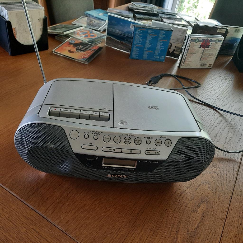 Radio lecteur CD et cassettes, Enlèvement, Utilisé, Radio, Avec lecteur de CD