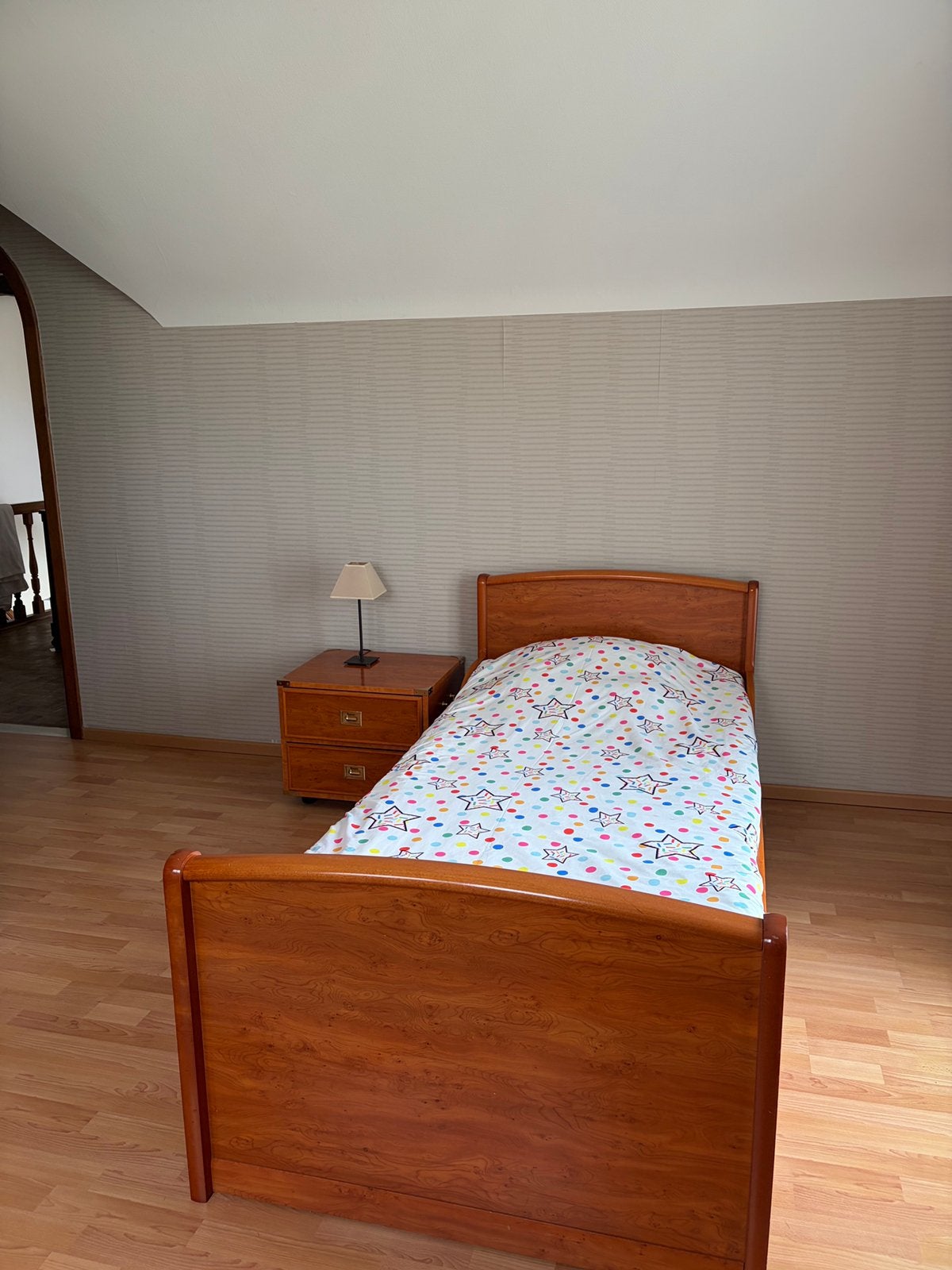 Eenpersoonsbed + bureau, Huis en Inrichting, Ophalen, Gebruikt, Eenpersoons, Bootstijl