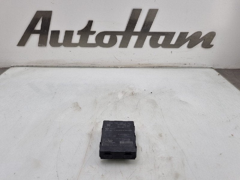 MODULE VÉHICULE SANS CLÉ Passat (3G2) (|3Q0959435D|), Volkswagen, Utilisé, Rixbecker Straße 75
59552  Lippstadt, DE, Info@forvia.com