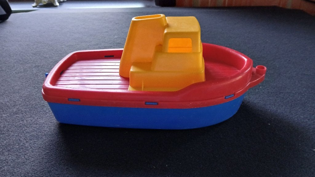 speelgoed bootje,kunststof 30x15cm 13cm hoog, Ophalen, Gebruikt