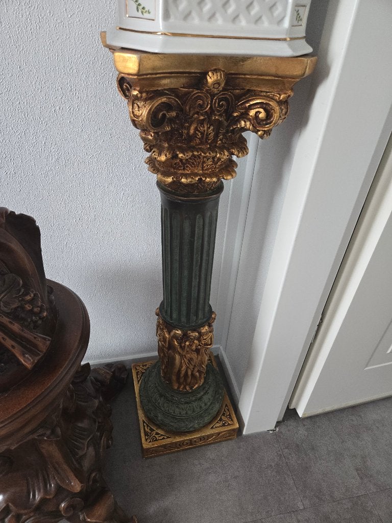 Stenen zuil, Ophalen, Zo goed als nieuw