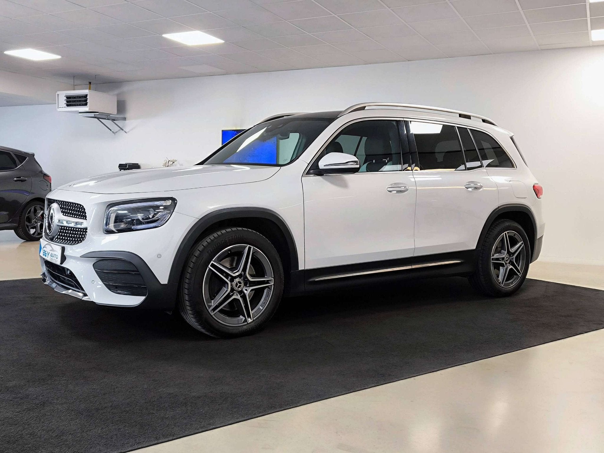 Mercedes-Benz GLB 250 AMG Line / Sport Edit. Pano / 8G-DCT, Autos, Cuir, Achat, Euro 6, Entreprise
