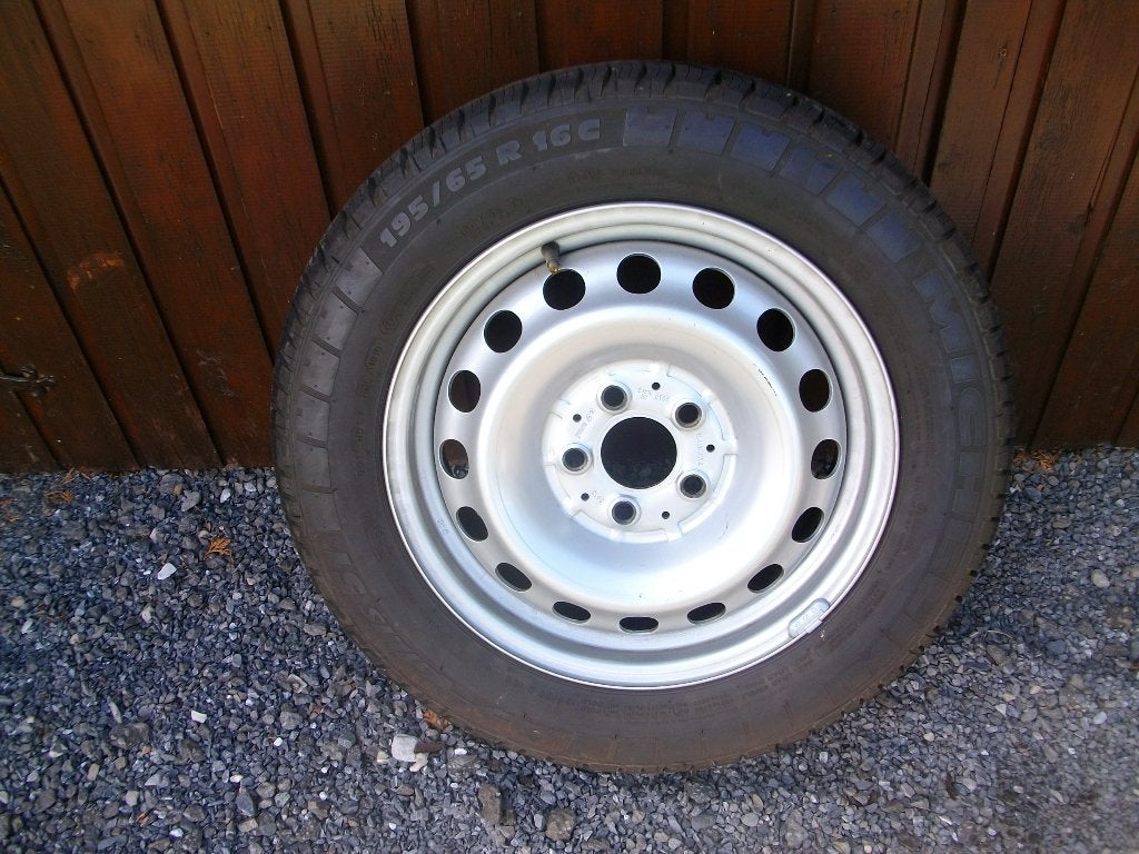 Roue de secours Neuf, Autos : Pièces & Accessoires, Enlèvement, Neuf