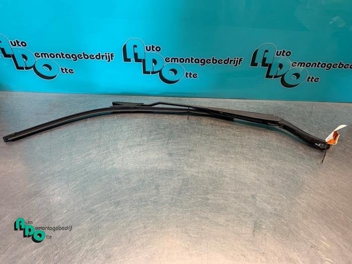 Bras essuie-glace avant d'un Citroen C3 (C3 09-), -, 3 mois de garantie, Utilisé, -