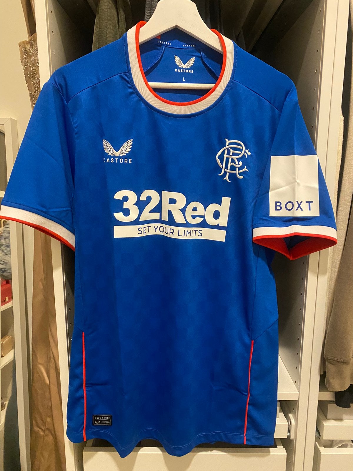 Voetbalshirt Rangers FC, Verzamelen, Sportartikelen en Voetbal, Verzenden, Nieuw