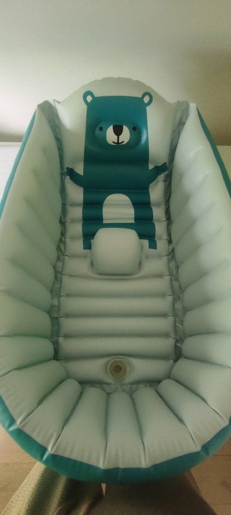 Opblaasbaar babybadje met antislipbodem en hoofdsteun, Kinderen en Baby's, Ophalen of Verzenden, Zo goed als nieuw, Badje, Overige merken