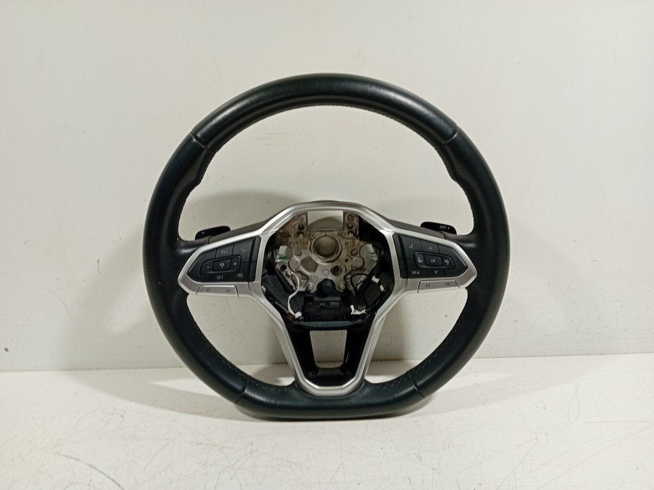 Stuur Volkswagen Taigo, Onderdelen@venauto.nl, Van der Ven Autorecycling B.V., Gebruikt, Ettenseweg 76, 4706 PB Roosendaal, The Netherlands