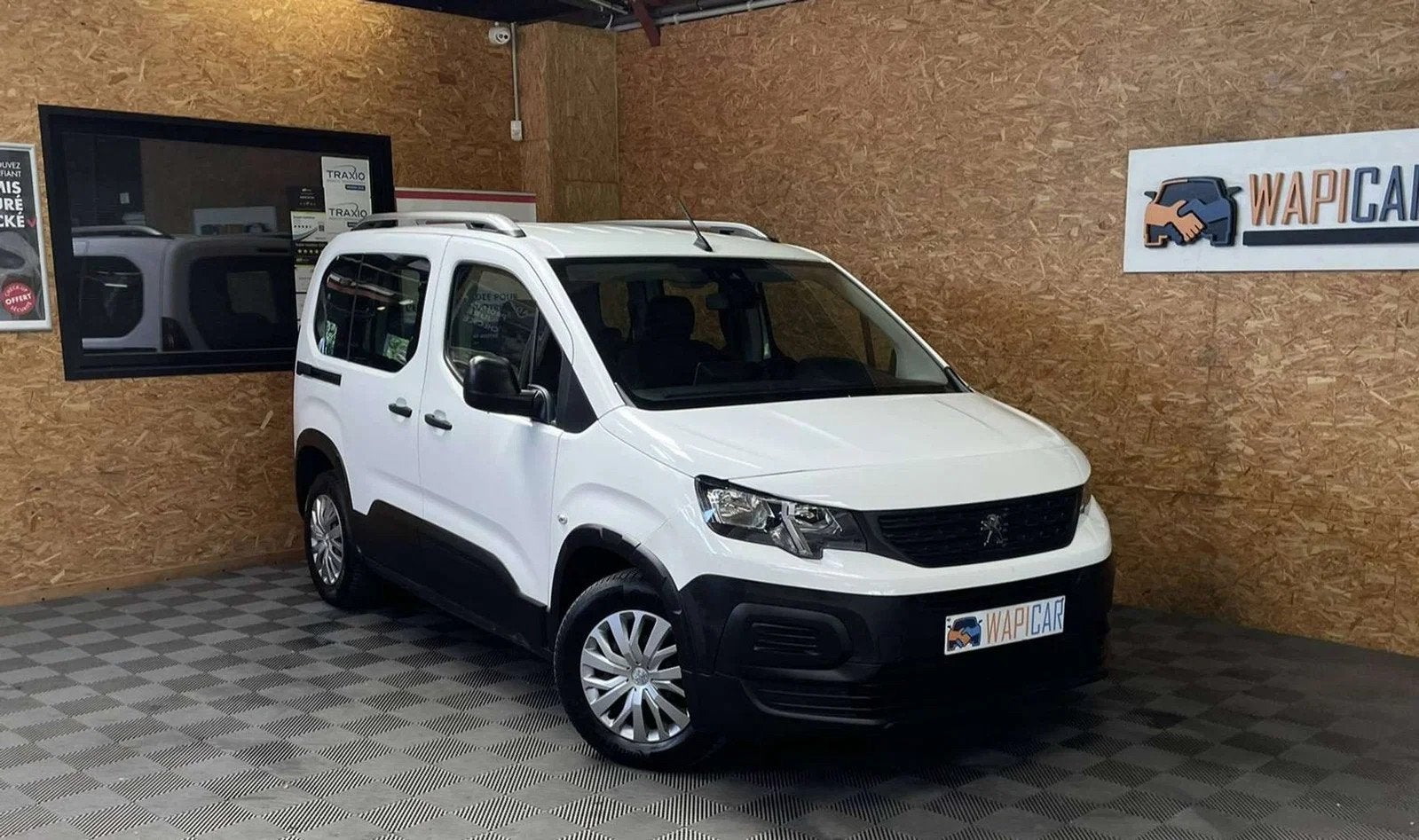 Peugeot Rifter 1.5 hdi * 5 places * Clim * Nav * Carplay * E, 75 kW, Achat, 6 portes, Euro 6