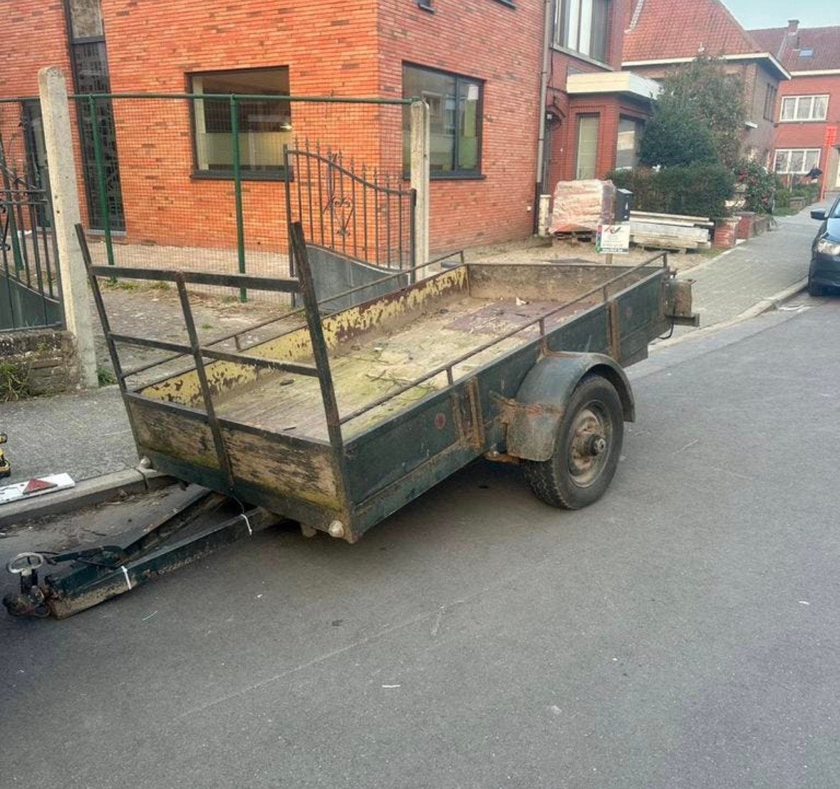 Aanhangwagen enkelas 2,50 m – 1,35 m – Technisch in orde, Doe-het-zelf en Bouw, Transportwagens, Ophalen, Zo goed als nieuw