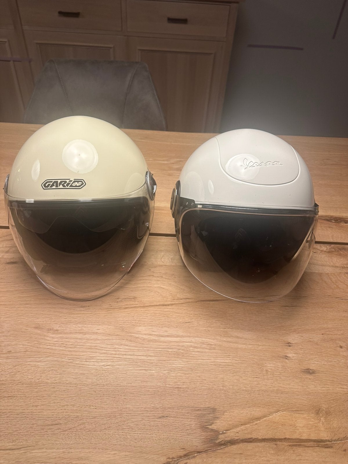 VESPA HELM + GARIBALDI, Fietsen en Brommers, Ophalen, Zo goed als nieuw, Small