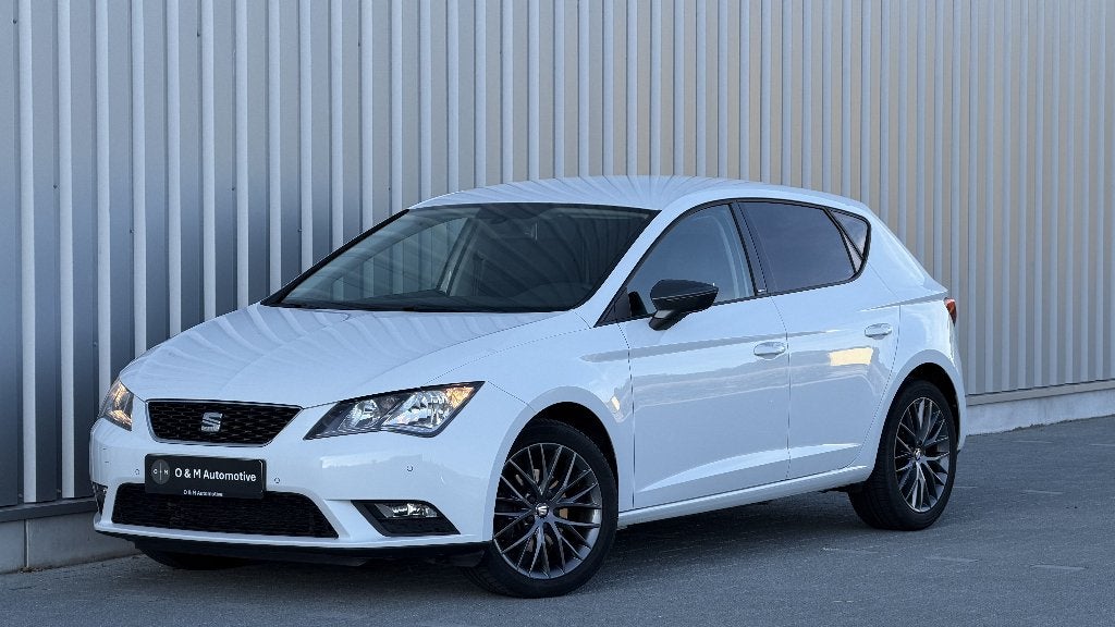 Seat Leon 1.6 TDI 2015 Euro 6b Connect pack 17"/Leder/Navi, Autos, Seat, Cuir, Euro 6, Entreprise, https://public.car-pass.be/vhr/3399a93a-72bc-4b6a-8057-53cb19b15f9b