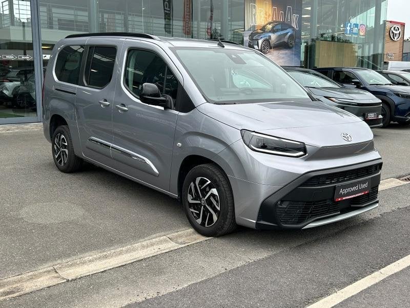 Toyota ProAce 1.2B MT LWB FAMILY, Autos, Argent ou Gris, Achat, Euro 6, ProAce