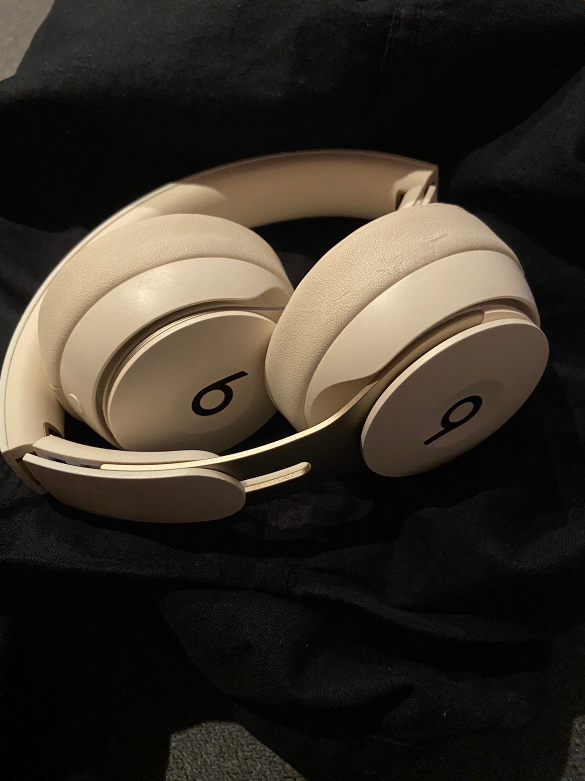 Casuqe beats solo pro, Bluetooth, Comme neuf, Enlèvement, Apple