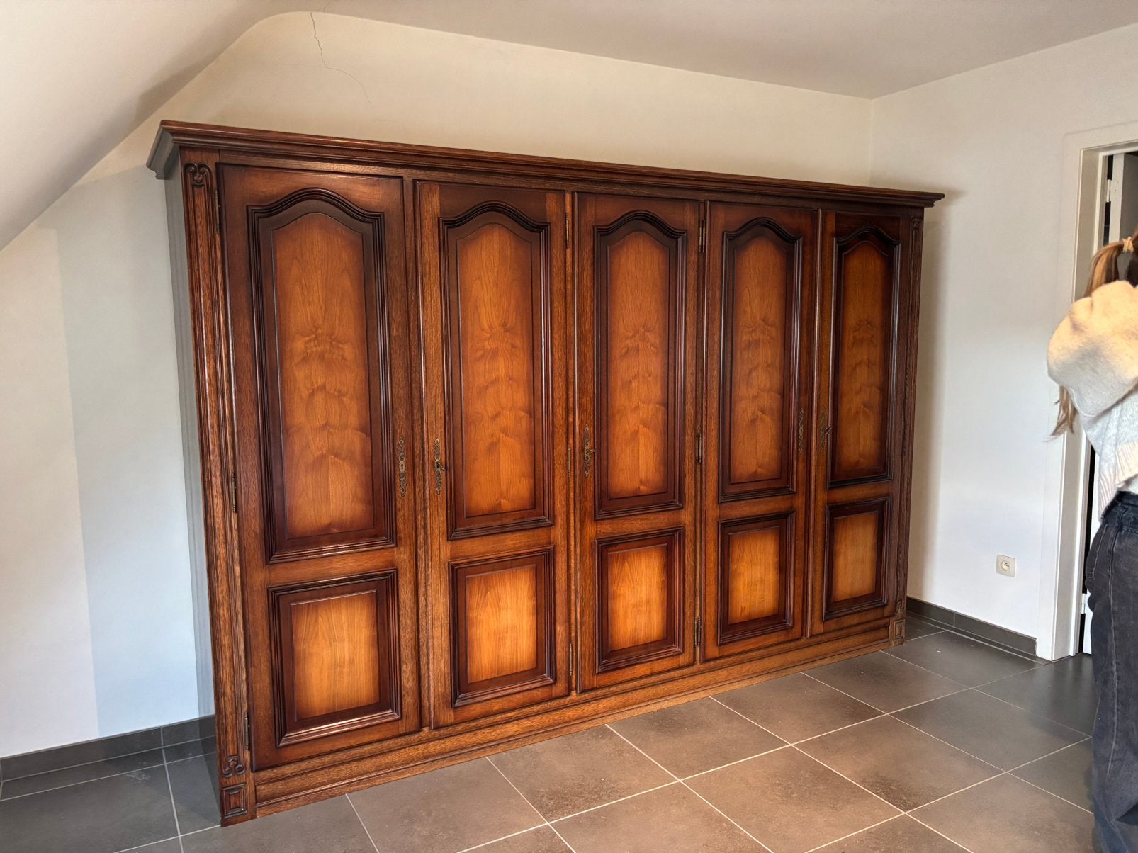 Armoire classique en bois, Maison & Meubles, Armoires | Armoires murales, 250 à 300 cm, Comme neuf, 50 à 75 cm, 150 à 200 cm