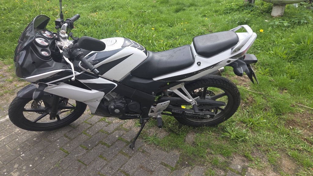 Honda CBR 125.   3000€, Motoren, Particulier