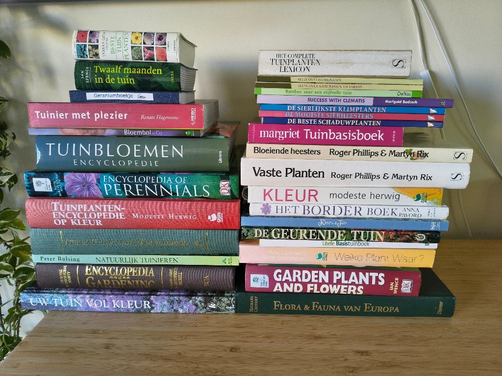 tuinboeken, Boeken, Ophalen, Gelezen, Bloemen, Planten en Bomen