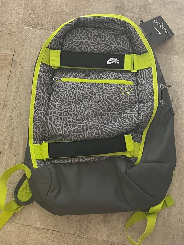 Nieuwe rugzak Nike, Handtassen en Accessoires, Tassen | Rugtassen, Ophalen, Nieuw