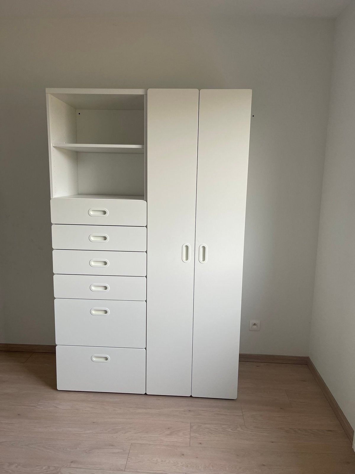 Ikea Stuva Grundlig Kleerkast GERESERVEERD, 25 à 50 cm, 100 à 150 cm, Utilisé, Avec tablette(s)