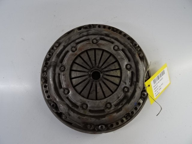 VOLANT MOTEUR BI-MASSE Peugeot 207 SW (WE / WU), Autos : Pièces & Accessoires, Mevr. I. Hauben, Utilisé, Rue de l'Espoir 34 34
4030  GRIVEGNÉE, BE