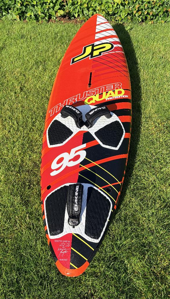 JP Australia Quad Thruster 95L, Watersport en Boten, Windsurfen, Gebruikt, Minder dan 250 cm, Plank, JP Australia
