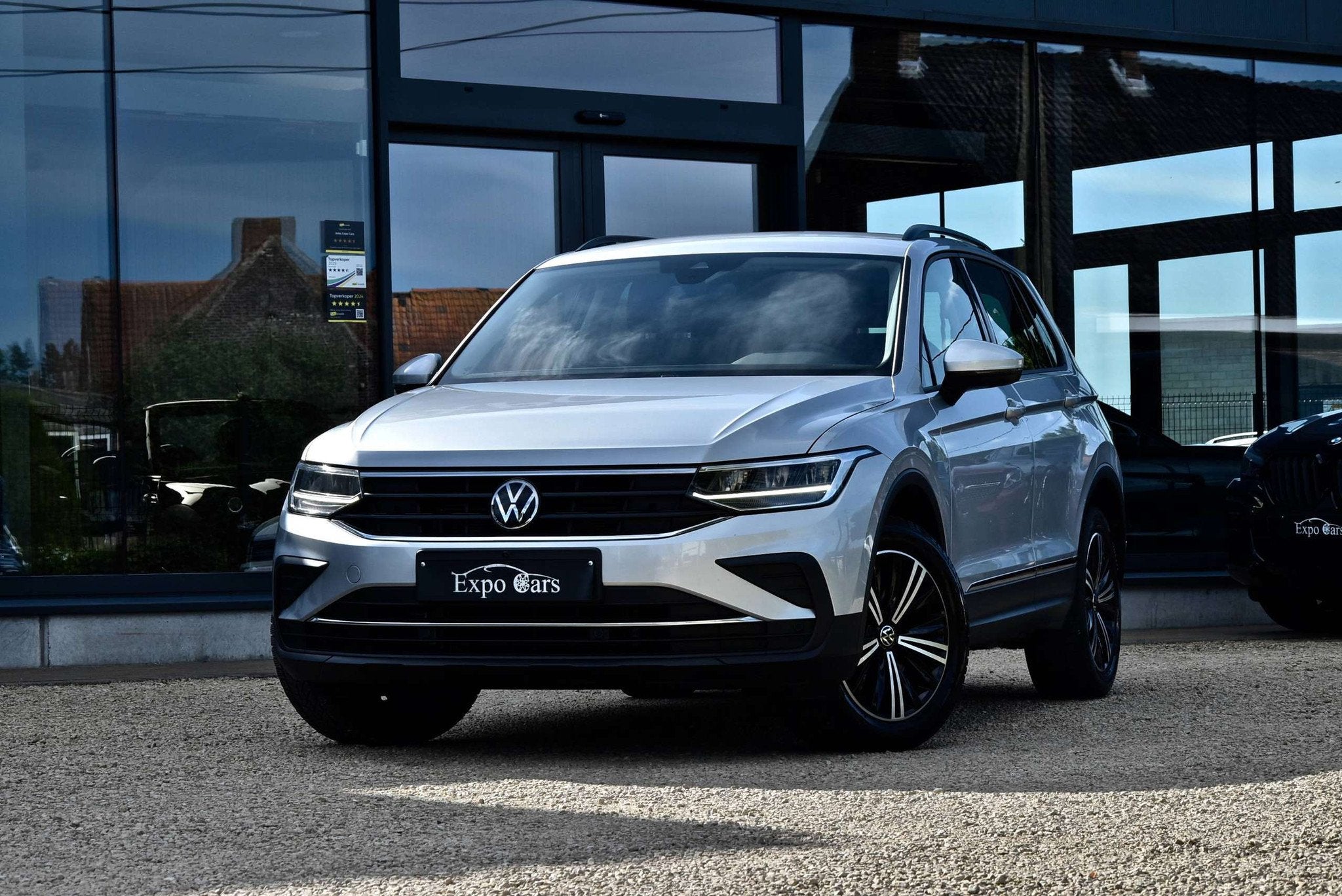 Volkswagen Tiguan Tiguan 2.0 TSI 4Motion Life Business OPF D, Auto's, Automaat, Stof, Gebruikt, 4 cilinders