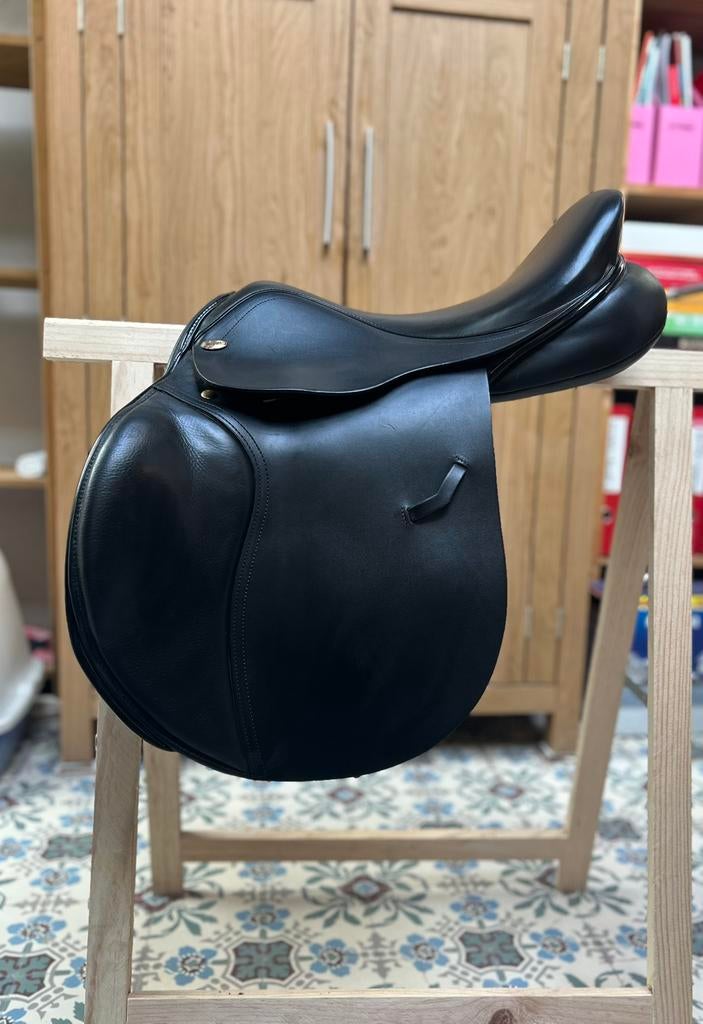 Jeffries springzadel 17” wijd, Dieren en Toebehoren, Ophalen, Zo goed als nieuw