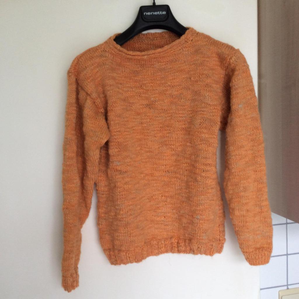 Nieuwe, met de hand gebreide pull., Hobby & Loisirs créatifs, Tricot & Crochet, Enlèvement ou Envoi, Neuf, Tricot, Aiguille