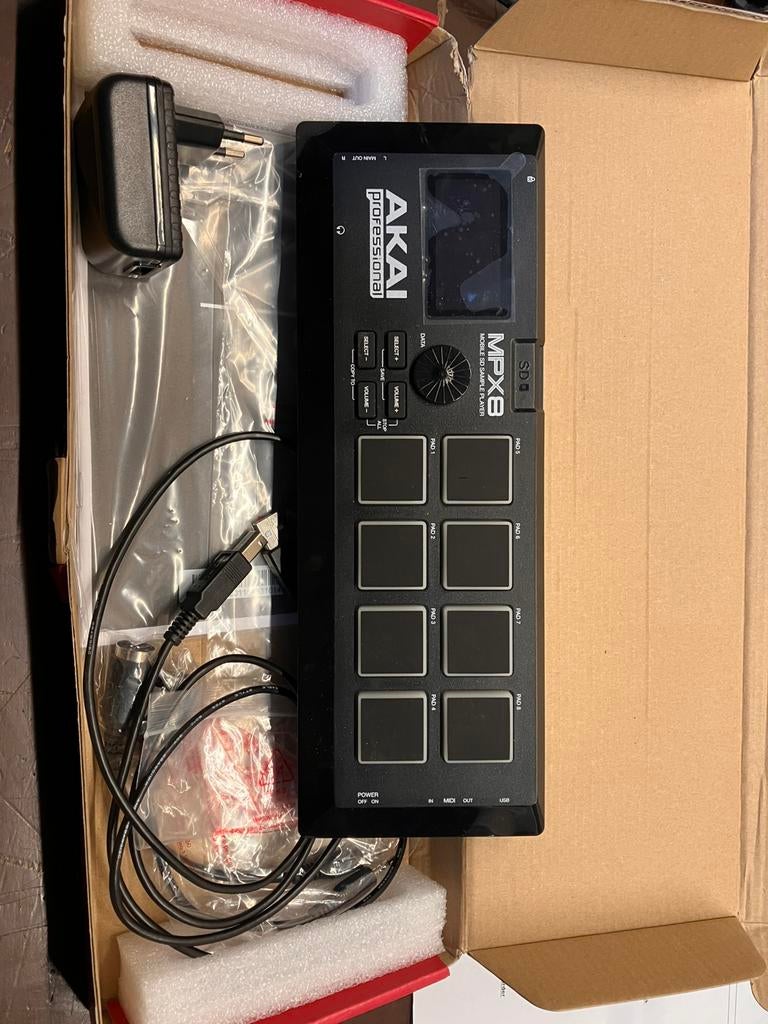 Akai MPX8 sd sample player, Enlèvement, Utilisé