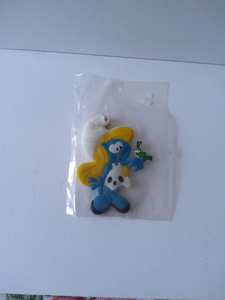 Smurfin sleutelhanger, Verzamelen, Smurfen, Ophalen of Verzenden, Zo goed als nieuw, Smurfin, Poppetje, Figuurtje of Knuffel