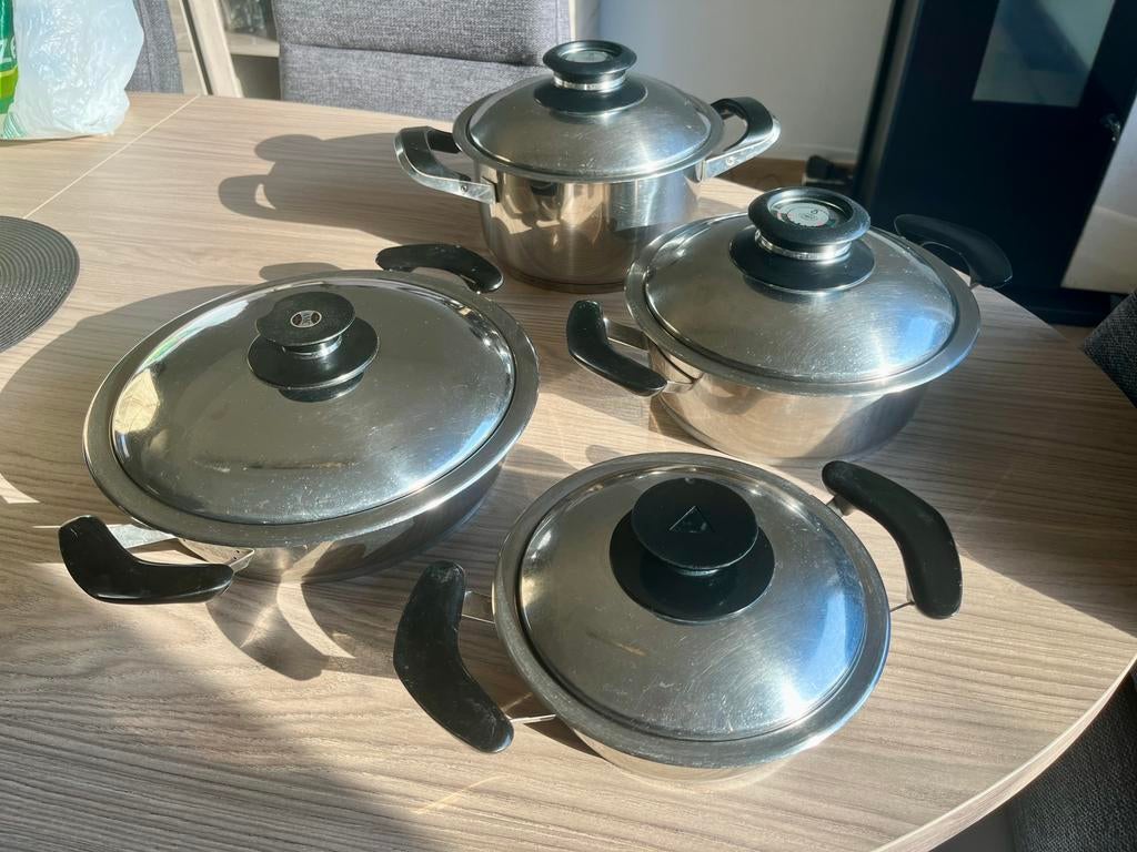 5 casseroles AMC., Utilisé