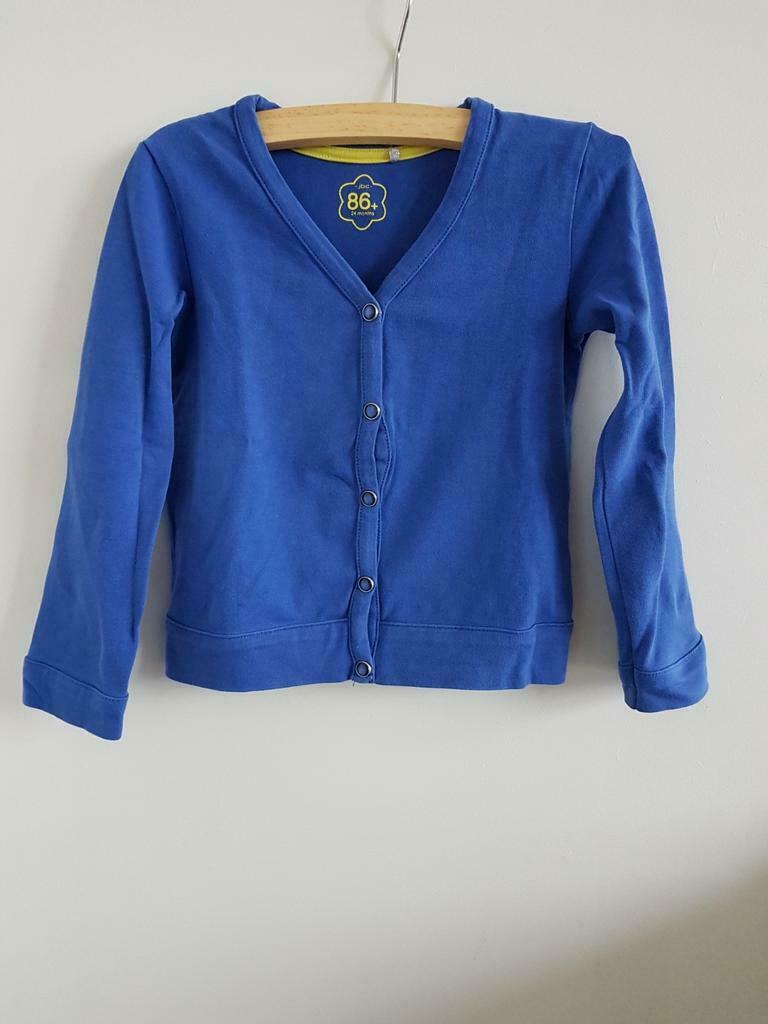 Blauwe trui / vest / gilet - JBC - maat 86 - meisje, Enfants & Bébés, Vêtements de bébé | Taille 86, Enlèvement ou Envoi, Pull ou Veste