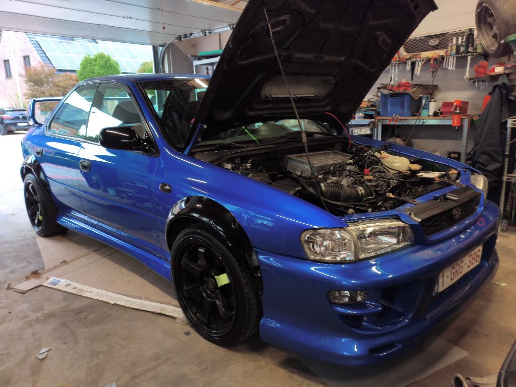 1998 Subaru impreza GT-Turbo Gekeurd, 4 deurs, Stof, Zwart, 4 cilinders