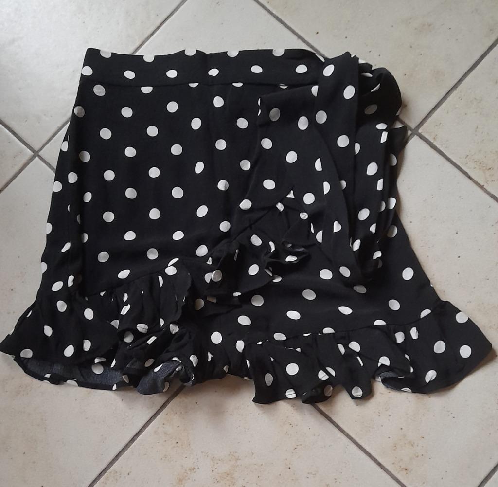 zwart wit bollen broekrokje mt xs kinderen is 12-14j, Enfants & Bébés, Vêtements enfant | Taille 146, Enlèvement ou Envoi, Utilisé
