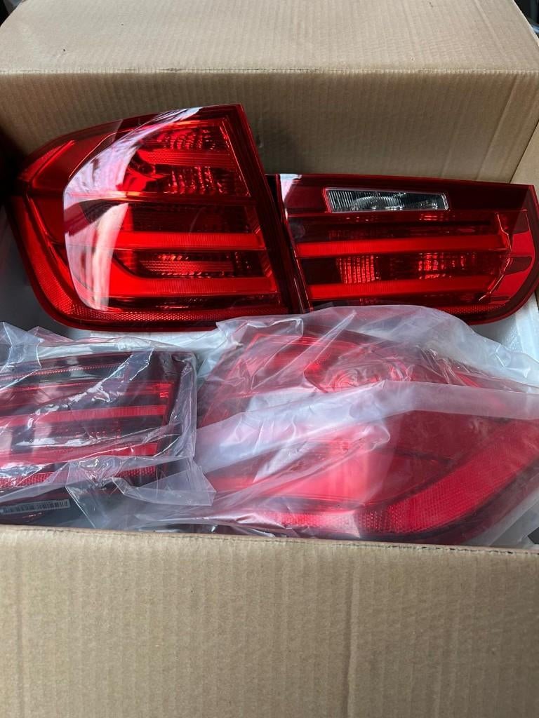Set Achterlichten Bmw F30 (2013) Nieuwe staat, Ophalen, Gebruikt, BMW