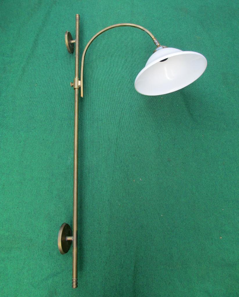 Grote koperen wandlamp, Enlèvement