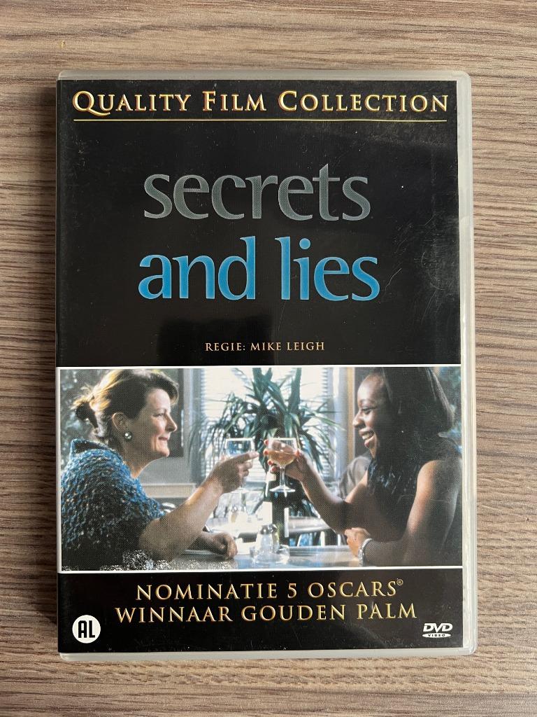 Secrets and Lies (QFC), Ophalen of Verzenden