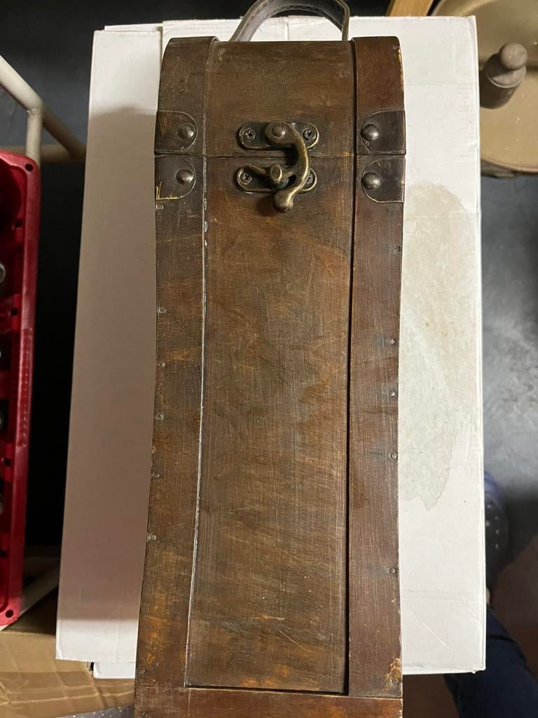 Vintage oude houten wijnkist, Ophalen of Verzenden, Zo goed als nieuw