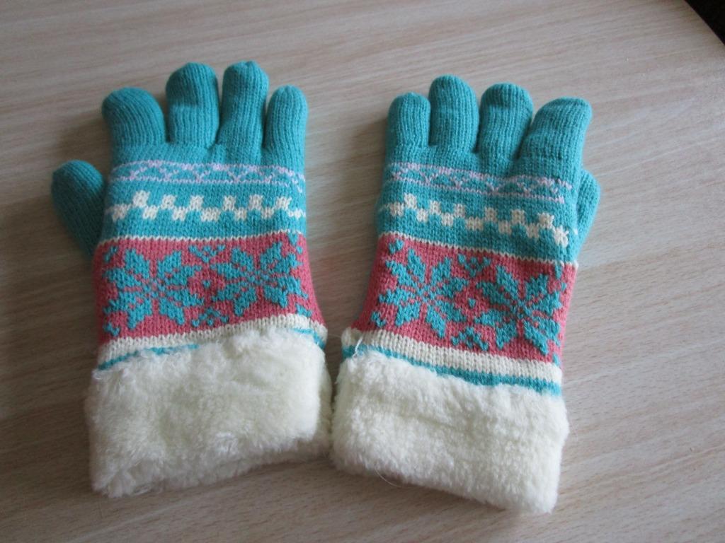 Gants femme, Vêtements | Femmes, Bonnets, Écharpes & Gants, Neuf, Gants, Taille 42/44 (L), Enlèvement ou Envoi