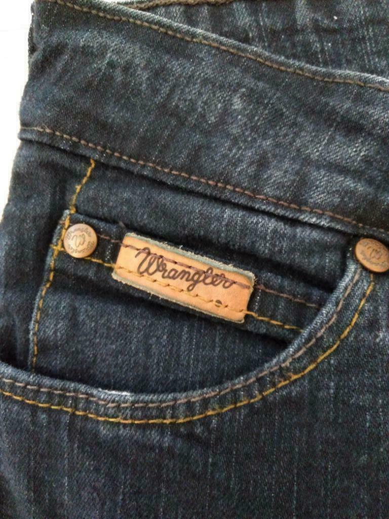 Jeansbroek Wrangler W26 L30, Ophalen, Blauw, Overige jeansmaten, Nieuw